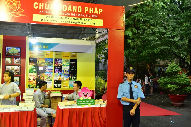 Buddhist Culture - Cuisine Fair At Pho Quang Temple