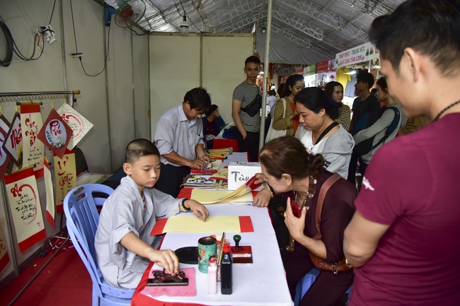 Buddhist Culture - Cuisine Fair At Pho Quang Temple