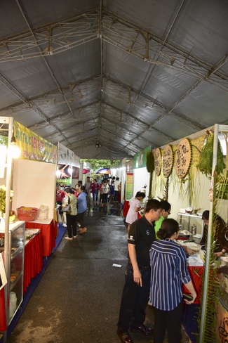 Buddhist Culture - Cuisine Fair At Pho Quang Temple