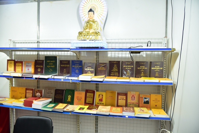 Buddhist Culture - Cuisine Fair At Pho Quang Temple