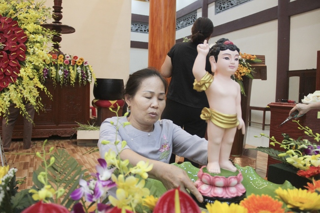 The ceremony of the Birthday’s Buddha at Tinh Phap pagoda – Ha Tinh