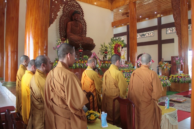 The ceremony of the Birthday’s Buddha at Tinh Phap pagoda – Ha Tinh