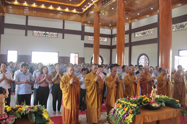 The ceremony of the Birthday’s Buddha at Tinh Phap pagoda – Ha Tinh