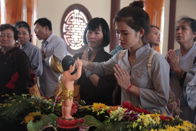 The ceremony of the Birthday’s Buddha at Tinh Phap pagoda – Ha Tinh