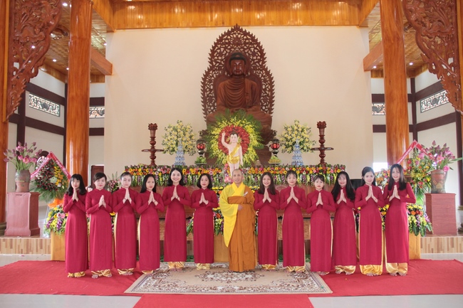 The ceremony of the Birthday’s Buddha at Tinh Phap pagoda – Ha Tinh