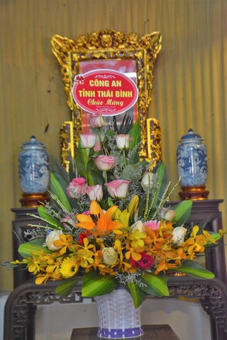 The affairs of preparing for the great ceremony of the Buddha's Birthday at Tay Khanh pagoda in Thai Binh province