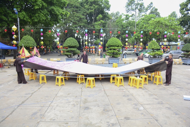 Prepare for Vesak 2018