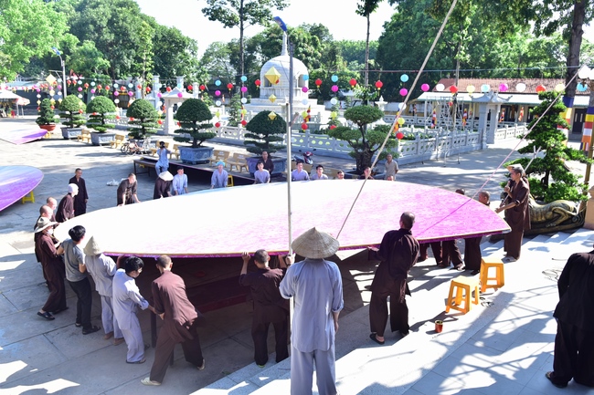 Prepare for Vesak 2018