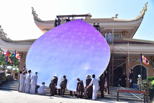 Prepare for Vesak 2018