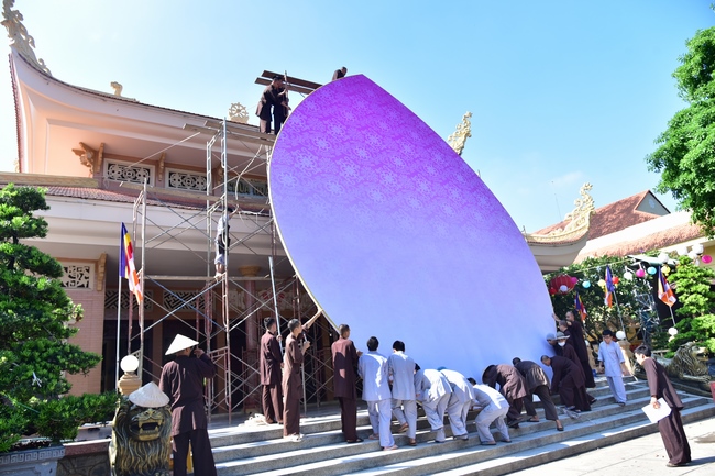 Prepare for Vesak 2018