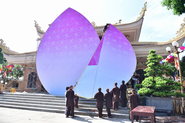 Prepare for Vesak 2018