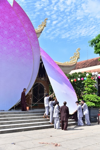 Prepare for Vesak 2018