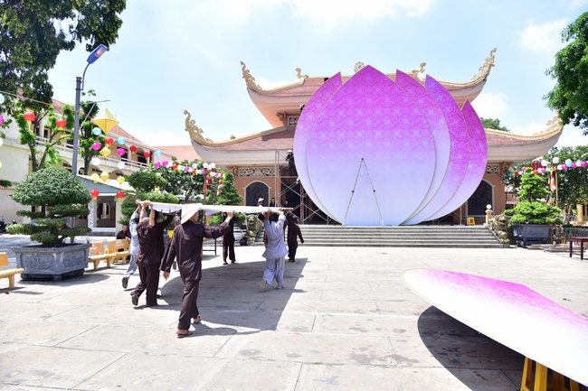 Prepare for Vesak 2018
