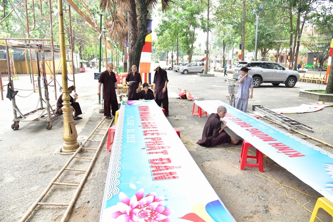 Prepare for Vesak 2018