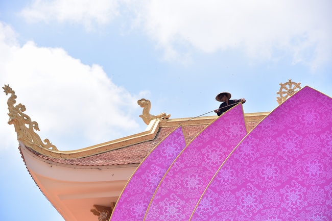 Prepare for Vesak 2018