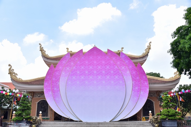 Prepare for Vesak 2018