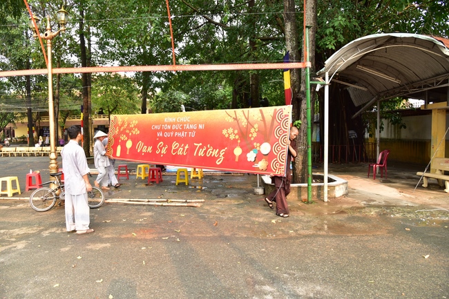 Prepare for Vesak 2018