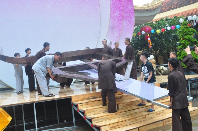 Prepare for Vesak 2018