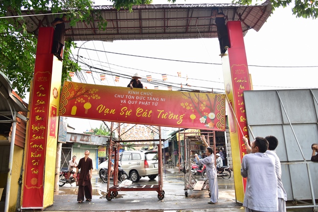 Prepare for Vesak 2018