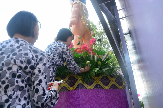 Prepare for Vesak 2018