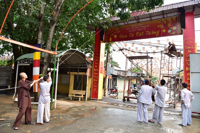 Prepare for Vesak 2018