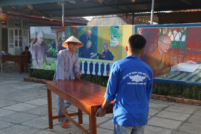 The affairs of preparing for the great ceremony of the Buddha's Birthday at Dong Cao pagoda in Thanh Hoa province