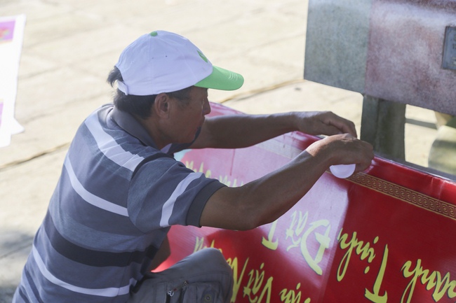 The affairs of preparing for the great ceremony of the Buddha's Birthday at Dong Cao pagoda in Thanh Hoa province