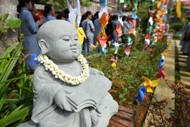 The great Buddha’s Birthday Celebration at Hoa Phuc Pagoda – Hanoi