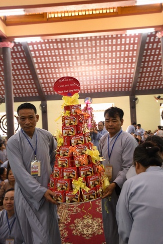The great Buddha’s Birthday Celebration at Hoa Phuc Pagoda – Hanoi