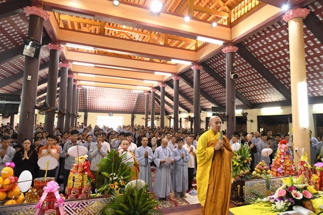 The great Buddha’s Birthday Celebration at Hoa Phuc Pagoda – Hanoi