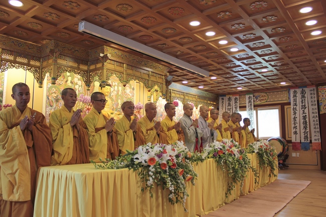 Vesak Ceremony for the Vietnamese at Yonggungsa Temple, Korea