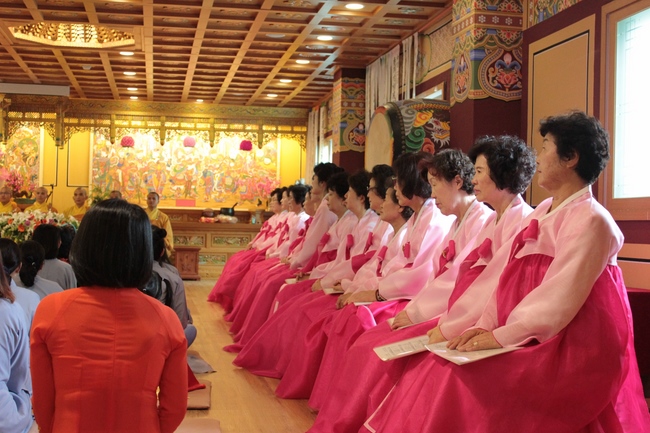 Vesak Ceremony for the Vietnamese at Yonggungsa Temple, Korea