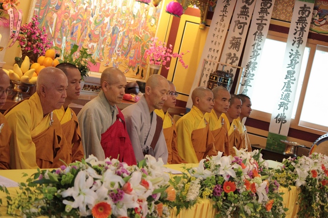 Vesak Ceremony for the Vietnamese at Yonggungsa Temple, Korea