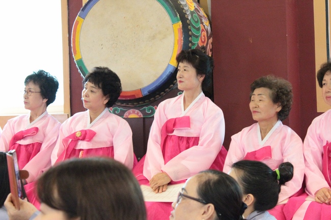 Vesak Ceremony for the Vietnamese at Yonggungsa Temple, Korea