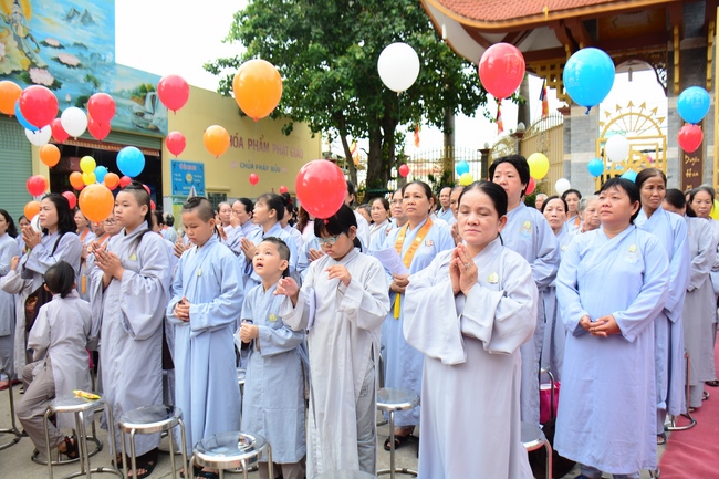 Phật giáo huyện Hóc Môn tổ chức Đại lễ Phật đản PL.2562