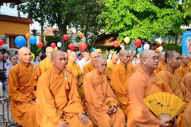 Phật giáo huyện Hóc Môn tổ chức Đại lễ Phật đản PL.2562