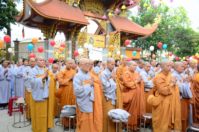 Phật giáo huyện Hóc Môn tổ chức Đại lễ Phật đản PL.2562