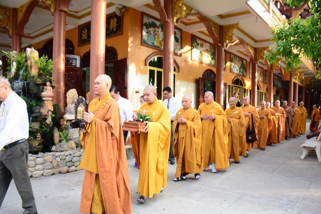 Phật giáo huyện Hóc Môn tổ chức Đại lễ Phật đản PL.2562