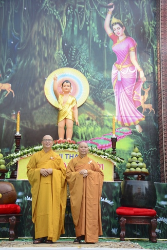 Phật giáo huyện Hóc Môn tổ chức Đại lễ Phật đản PL.2562