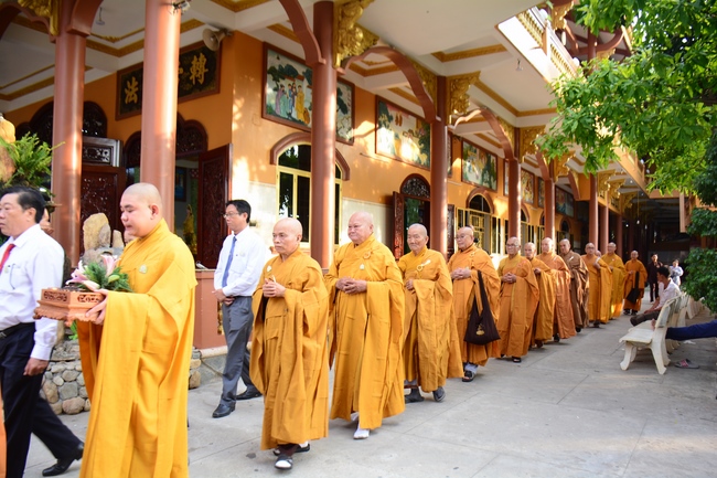 Phật giáo huyện Hóc Môn tổ chức Đại lễ Phật đản PL.2562