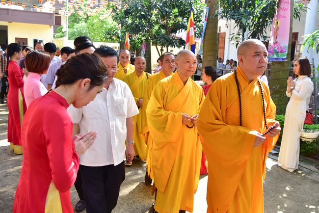 Board of directors of Vietnam’s Buddhist Sangha in Que Vo district held the Buddha's birthday ceremony at Diên Quang pagoda – Bắc Ninh