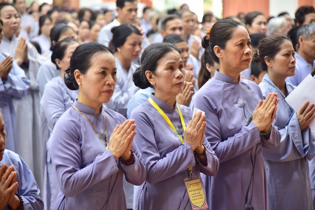 Board of directors of Vietnam’s Buddhist Sangha in Que Vo district held the Buddha's birthday ceremony at Diên Quang pagoda – Bắc Ninh