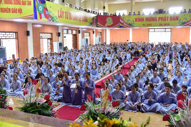 Board of directors of Vietnam’s Buddhist Sangha in Que Vo district held the Buddha's birthday ceremony at Diên Quang pagoda – Bắc Ninh