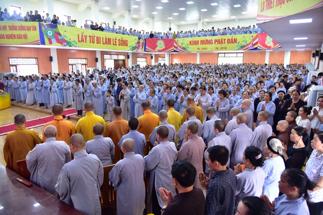 Board of directors of Vietnam’s Buddhist Sangha in Que Vo district held the Buddha's birthday ceremony at Diên Quang pagoda – Bắc Ninh