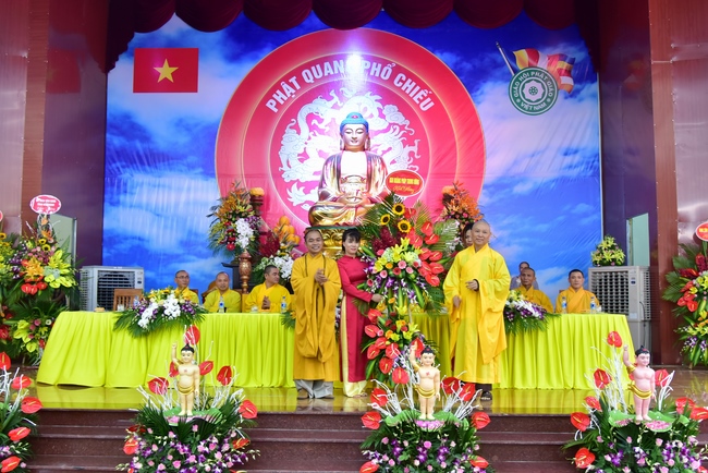 Board of directors of Vietnam’s Buddhist Sangha in Que Vo district held the Buddha's birthday ceremony at Diên Quang pagoda – Bắc Ninh