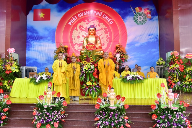 Board of directors of Vietnam’s Buddhist Sangha in Que Vo district held the Buddha's birthday ceremony at Diên Quang pagoda – Bắc Ninh