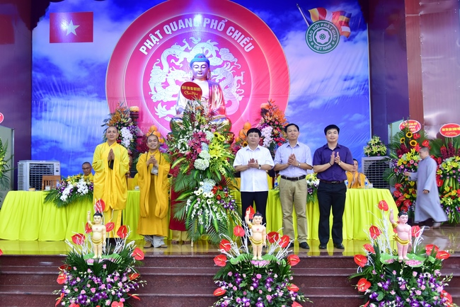 Board of directors of Vietnam’s Buddhist Sangha in Que Vo district held the Buddha's birthday ceremony at Diên Quang pagoda – Bắc Ninh
