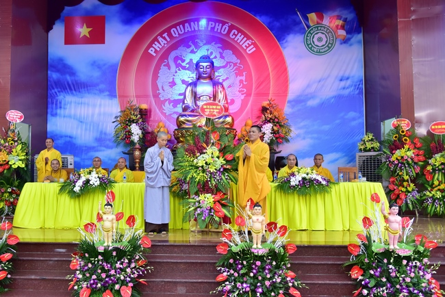 Board of directors of Vietnam’s Buddhist Sangha in Que Vo district held the Buddha's birthday ceremony at Diên Quang pagoda – Bắc Ninh
