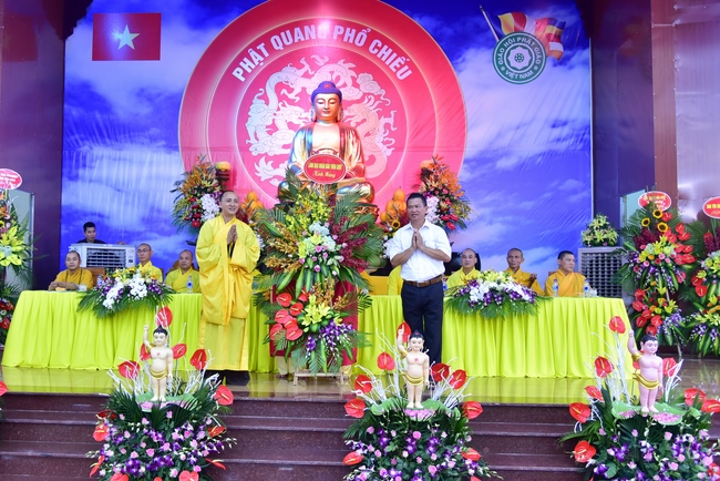 Board of directors of Vietnam’s Buddhist Sangha in Que Vo district held the Buddha's birthday ceremony at Diên Quang pagoda – Bắc Ninh