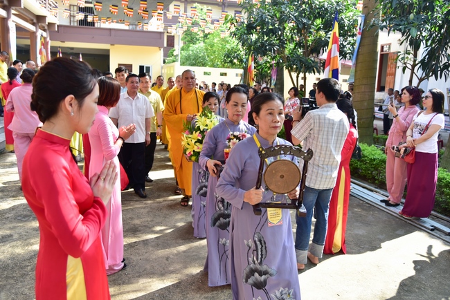 Board of directors of Vietnam’s Buddhist Sangha in Que Vo district held the Buddha's birthday ceremony at Diên Quang pagoda – Bắc Ninh